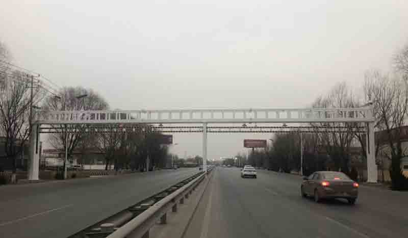 绵阳公路限高杆